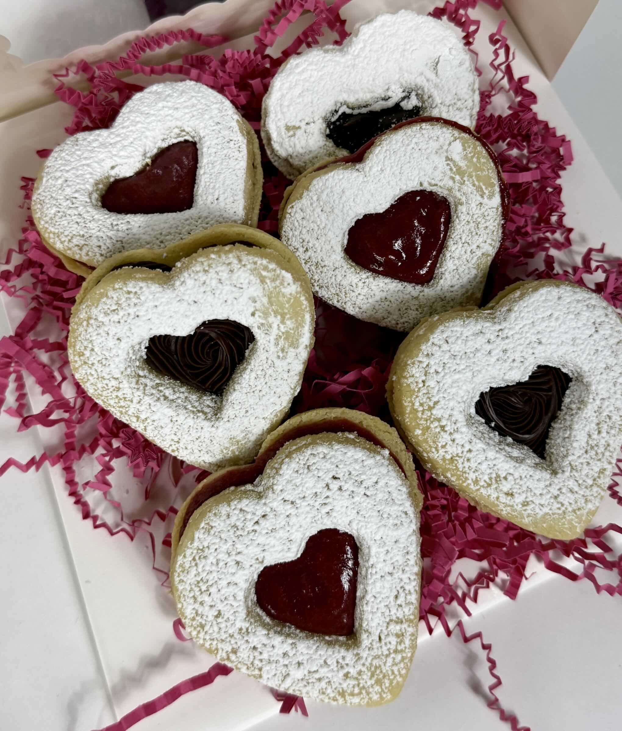 Sweetheart Linzer Cookies – Pack of 6